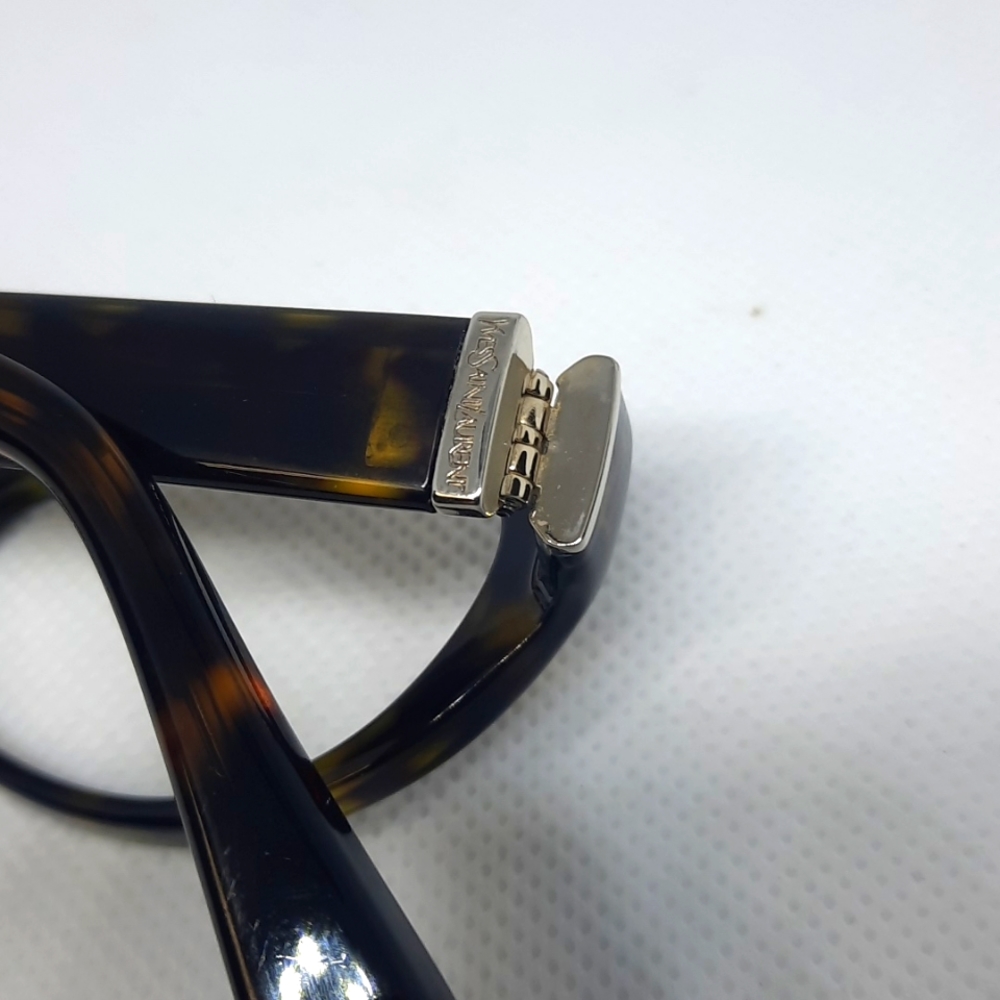 YVES SAINT LAURENT   YSL6318 086 50-17-135  Rx Eyeglass Frame, Pre-Owned - Picture 8 of 8